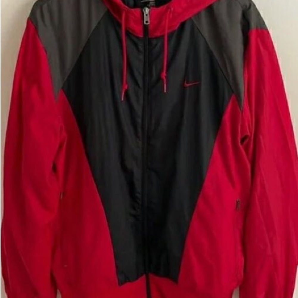 Men’s Nike raincoat/windbreaker